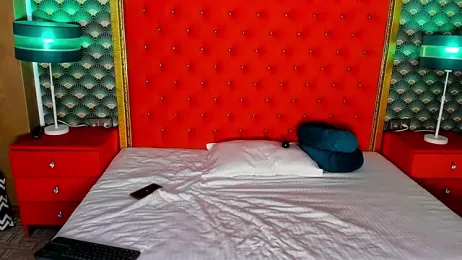VallerieJones — Stripchat recorded stream image, 02.05.2025 06:30