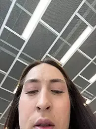 Holly_Play — Stripchat recorded stream image, 02.05.2025 10:00