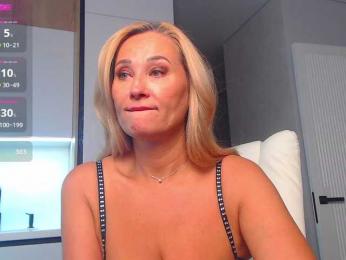 hold-me-tight — Bongacams recorded stream screenshot (07 Feb 2025)