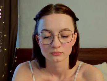 minnietammy — Chaturbate recorded stream image, 05.05.2025 07:20