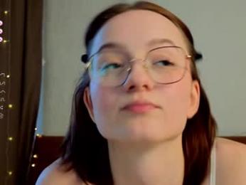 minnietammy — Chaturbate recorded stream image, 05.05.2025 07:20