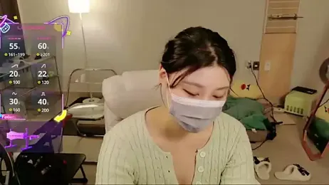 Kor_Cat — Stripchat recorded stream image, 05.05.2025 12:20