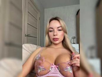 Mila-m — Bongacams recorded stream image, 05.05.2025 10:20