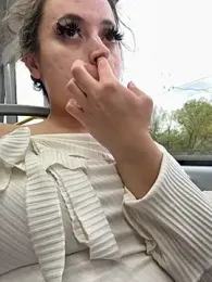 Lina_twin — Stripchat recorded stream image, 05.05.2025 11:50