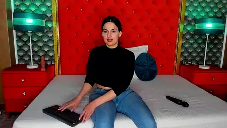 VallerieJones — Stripchat recorded stream image, 05.05.2025 15:10