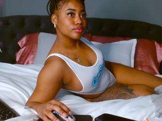 briannabrave — Camsoda recorded stream image, 05.05.2025 19:10