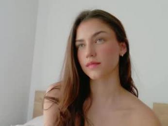 grettabenett_ — Chaturbate recorded stream image, 05.05.2025 19:00