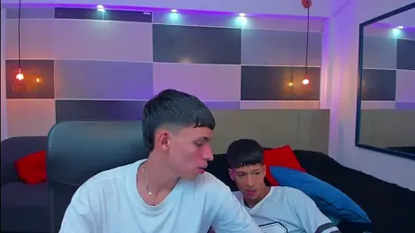 Juan_Nd_Steven — Stripchat recorded stream image, 06.05.2025 02:40