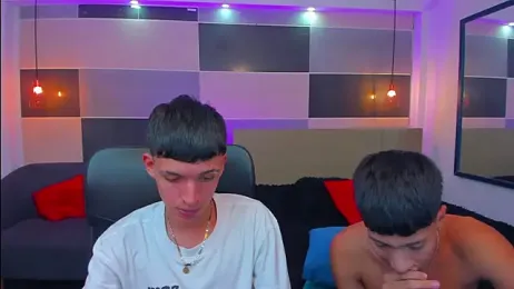 Juan_Nd_Steven — Stripchat recorded stream image, 06.05.2025 02:40