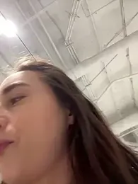 Holly_Play — Stripchat recorded stream image, 07.05.2025 11:10