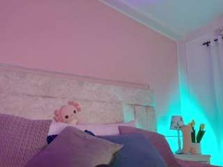 veronicamartin — Camsoda recorded stream image, 07.05.2025 12:40