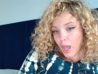 theislandgirl — Chaturbate recorded stream image, 07.05.2025 19:00