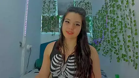 RedAssHottie — Stripchat recorded stream screenshot (08 May 2025)