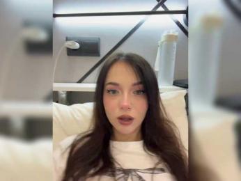 OlivkaVif — Bongacams recorded stream image, 08.05.2025 11:00