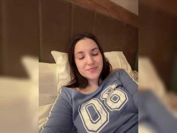 -Your-Michelle- — Bongacams recorded stream image, 08.05.2025 17:20