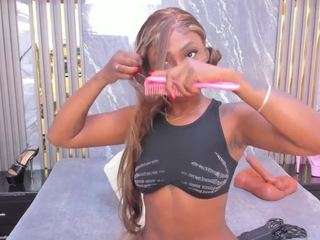 nyakimgold — Camsoda recorded stream image, 09.05.2025 12:20