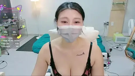 Kor_Cat — Stripchat recorded stream image, 09.05.2025 11:50