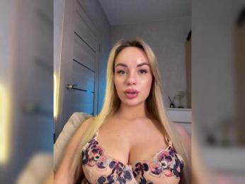 Mila-m — Bongacams recorded stream image, 09.05.2025 19:20