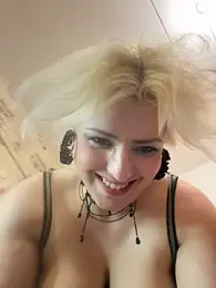 Maria_Texas — Stripchat recorded stream image, 09.05.2025 20:10