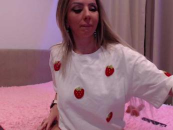 blondalina — Bongacams recorded stream image, 09.05.2025 21:40
