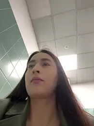 Holly_Play — Stripchat recorded stream image, 11.05.2025 11:00