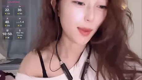 Sweet-Angel999 — Stripchat recorded stream image, 11.05.2025 14:20