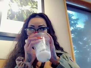808sweets — Camsoda recorded stream image, 11.05.2025 17:40