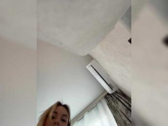 Mila-m — Bongacams recorded stream image, 13.05.2025 10:10