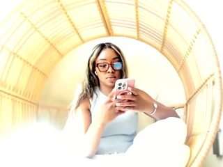 siennacole — Camsoda recorded stream image, 13.05.2025 19:20