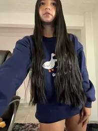 aly_golden_ — Stripchat recorded stream image, 14.05.2025 07:00
