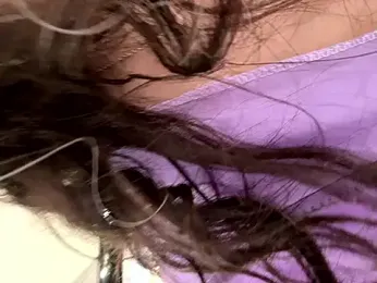 Lina_twin — Stripchat recorded stream image, 14.05.2025 08:10