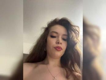 YourLadyyy — Bongacams recorded stream image, 14.05.2025 21:20