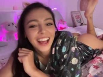 keirasworld — Chaturbate recorded stream image, 14.05.2025 22:10