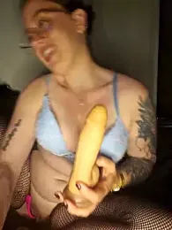 Lindsay_00off — Stripchat recorded stream image, 15.05.2025 20:20