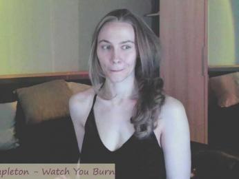 Adamova_Eva — Bongacams recorded stream screenshot (15 May 2025)