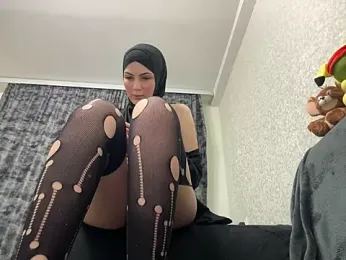 GumusGuray — Stripchat recorded stream image, 16.05.2025 00:20