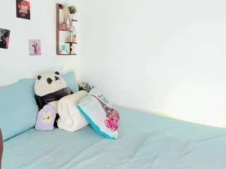 irisallen — Camsoda recorded stream screenshot (08 Feb 2025)