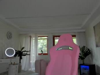 tiffanyhouston_ — Chaturbate recorded stream image, 16.05.2025 07:00