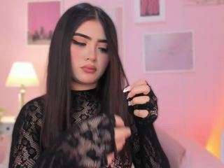 little-natt — Camsoda recorded stream image, 08.02.2025 12:10