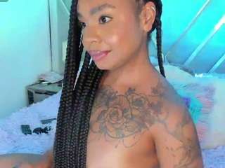 tarawilsonn — Camsoda recorded stream image, 16.05.2025 11:00
