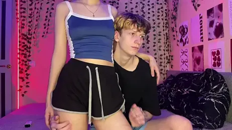 baby_lesi — Stripchat recorded stream image, 16.05.2025 15:20