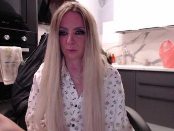 blondalina — Bongacams recorded stream image, 16.05.2025 21:40