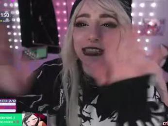 crimsonkitten — Chaturbate recorded stream screenshot (17 May 2025)