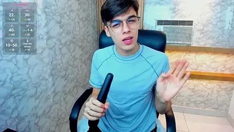 Gerony_ — Stripchat recorded stream image, 17.05.2025 04:50