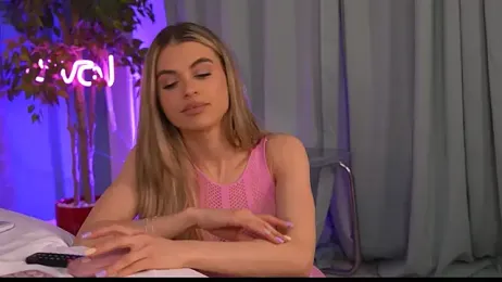 HaileyMadow — Stripchat recorded stream image, 17.05.2025 08:50