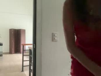 camiliakxoxo — Chaturbate recorded stream image, 17.05.2025 13:20