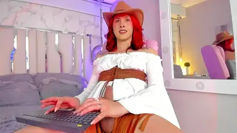 Juliana_Saenzz — Stripchat recorded stream screenshot (17 May 2025)