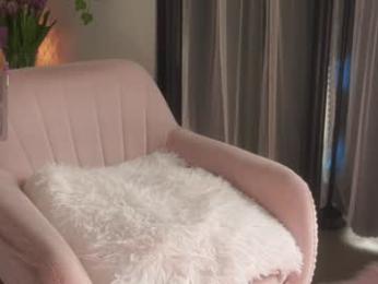 mysticxkitty — Chaturbate recorded stream image, 17.05.2025 17:00