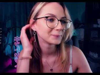 melisa_ginger — Chaturbate recorded stream image, 18.05.2025 10:00