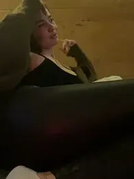 Etwas_neugierig — Stripchat recorded stream screenshot (08 Feb 2025)